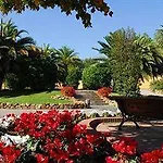 فندق Selva Candida 3*
