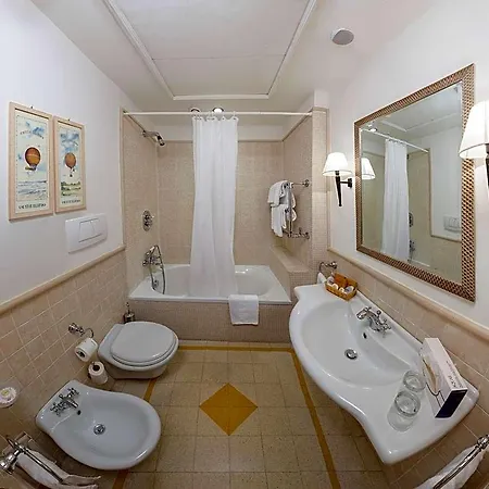 Selva Candida 3* Rome